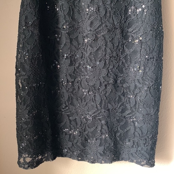 SCARLETT NITE Black Sequin Lace Sleeveless Open Back Mini Dress - Picture 3 of 7